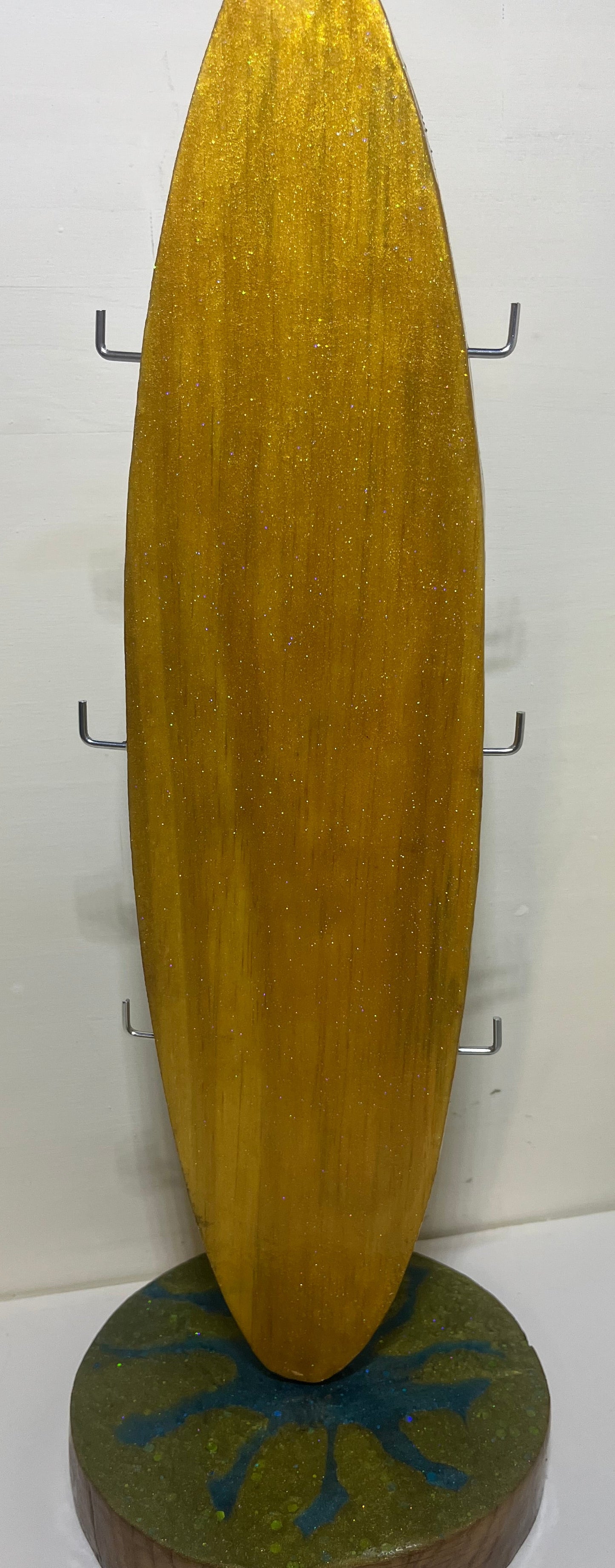 Porte clés sur pied