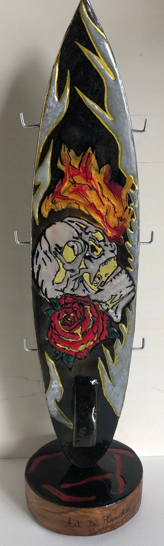 Porte clés sur pied